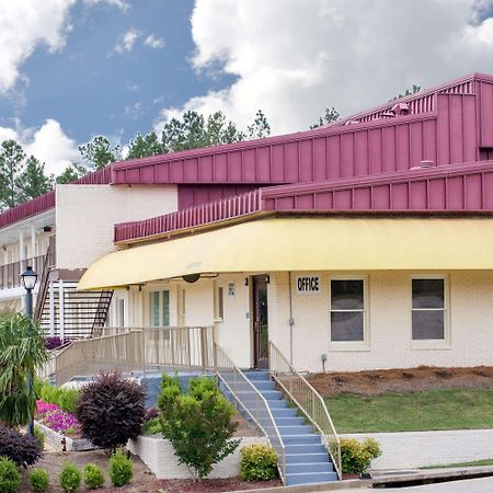 Days Inn Milledgeville Exterior foto